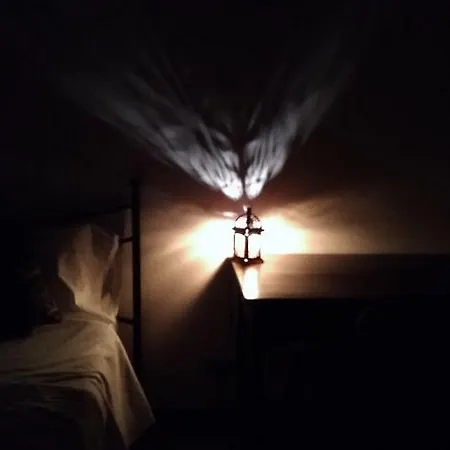 Couette-café Centro Storico Via Scienze Ferrare