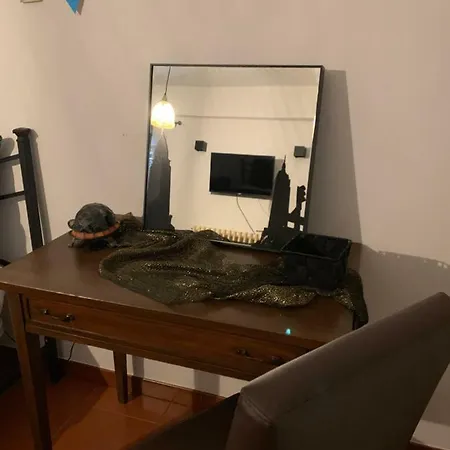 Couette-café Centro Storico Via Scienze *